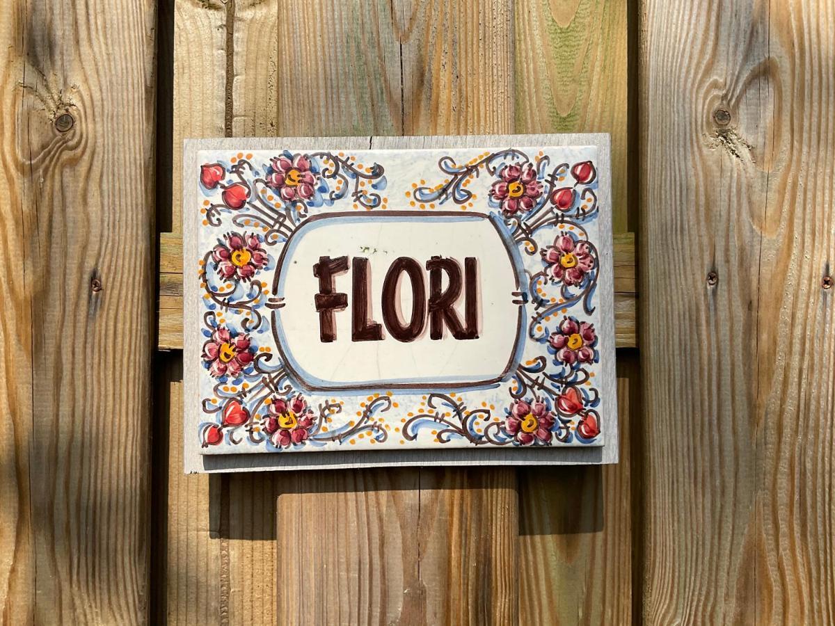 Holiday Home Flori แบร์เคน ภายนอก รูปภาพ