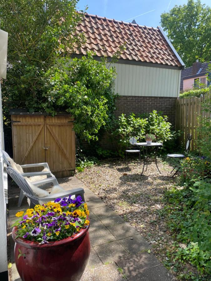 Holiday Home Flori แบร์เคน ภายนอก รูปภาพ