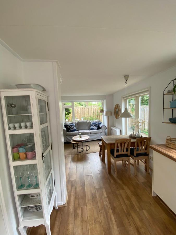 Holiday Home Flori แบร์เคน ภายนอก รูปภาพ